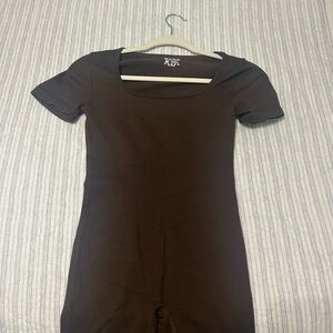 Amazon Brown Short Sleeve Jumpsuit